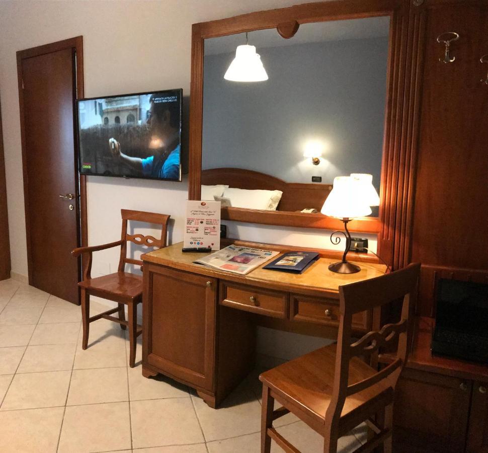 Hotel Parco Delle Rose San Giovanni Rotondo Luaran gambar