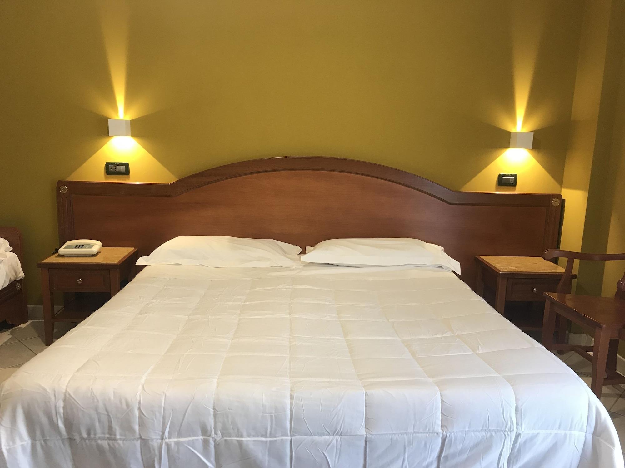 Hotel Parco Delle Rose San Giovanni Rotondo Luaran gambar