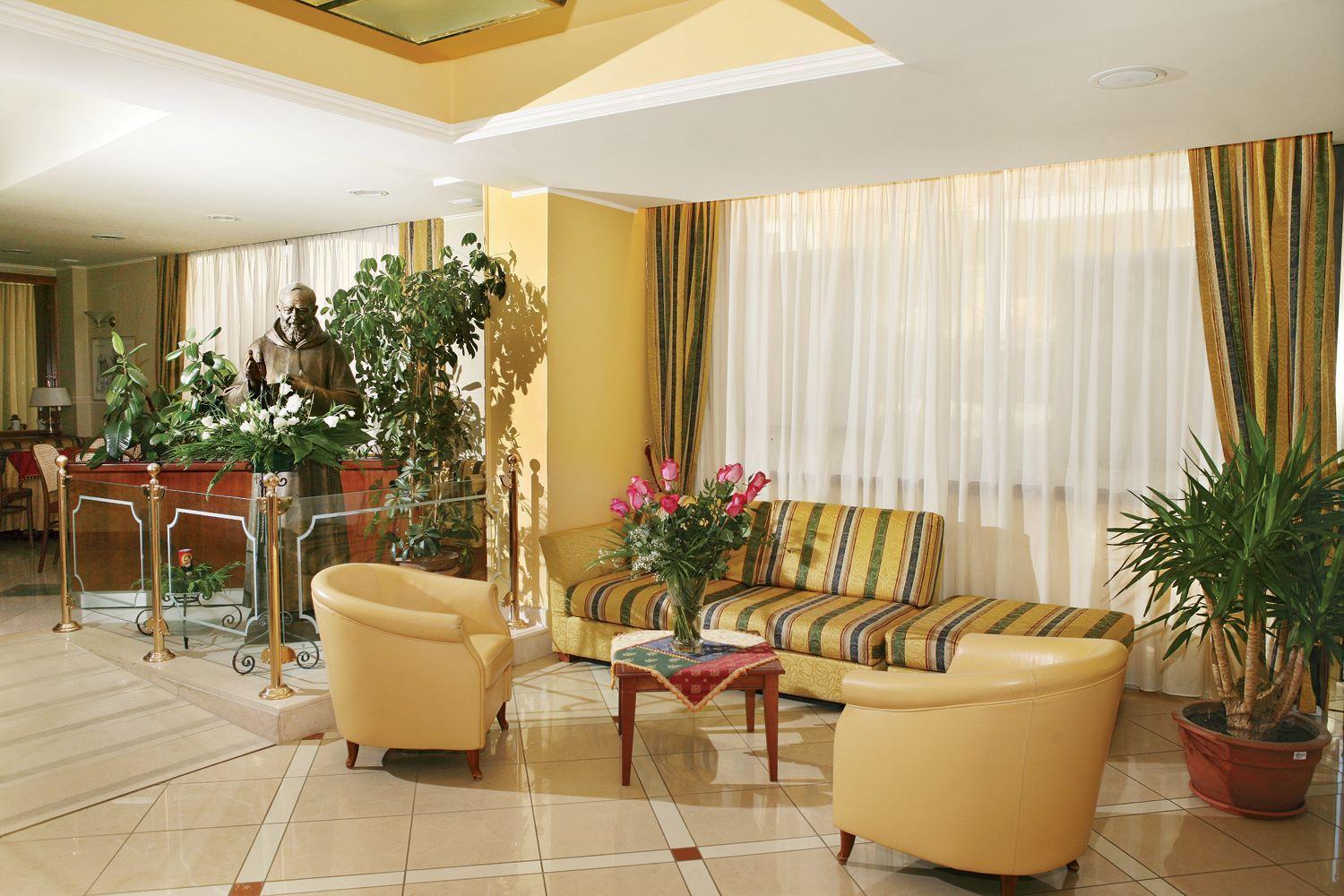 Hotel Parco Delle Rose San Giovanni Rotondo Luaran gambar