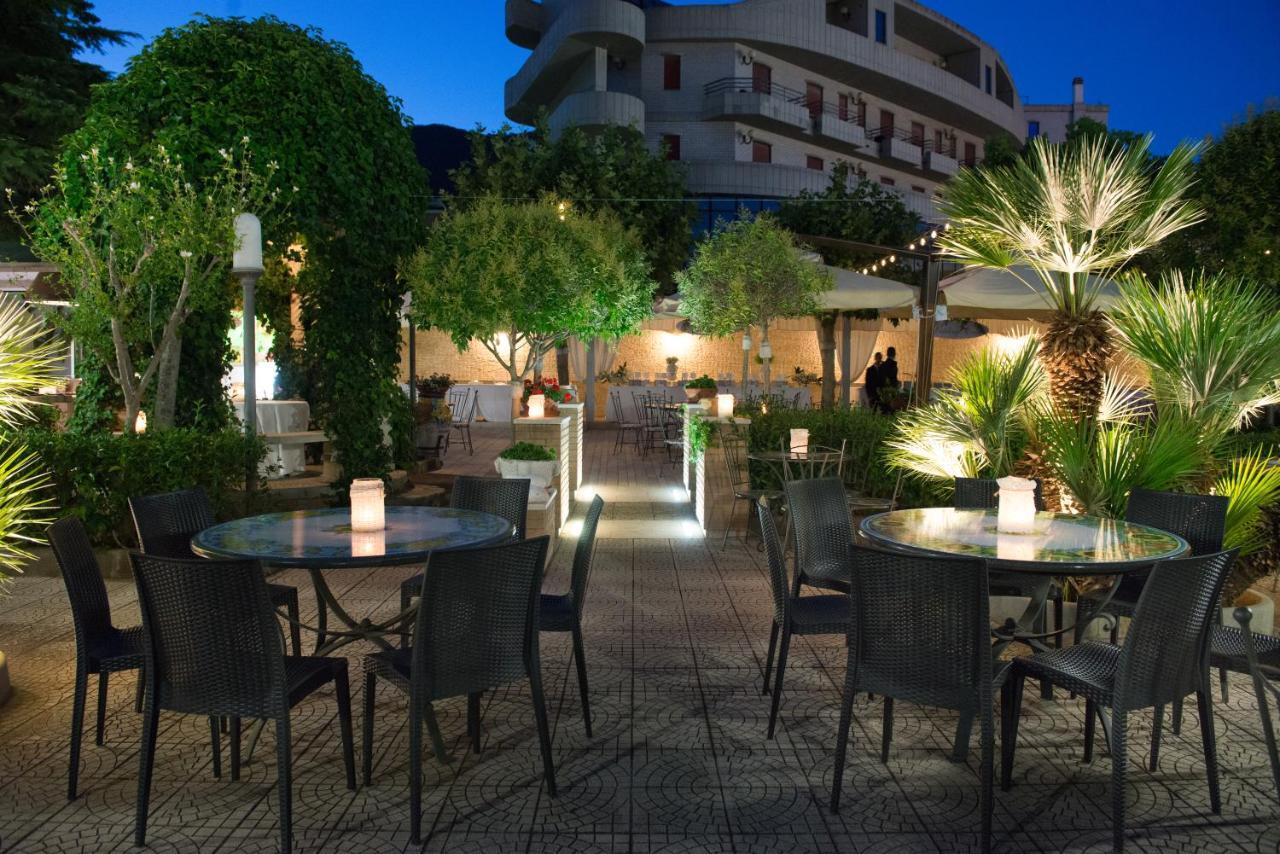 Hotel Parco Delle Rose San Giovanni Rotondo Luaran gambar